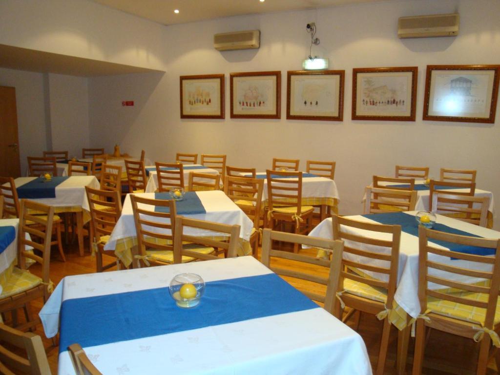 Hotel D. Ines De Castro Alcobaca Bagian luar foto